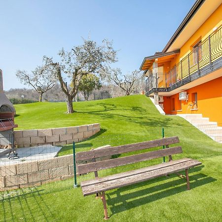 Villa Teresa Apt Lake Garda View - Happy Rentals Сояно дел Лаго Екстериор снимка