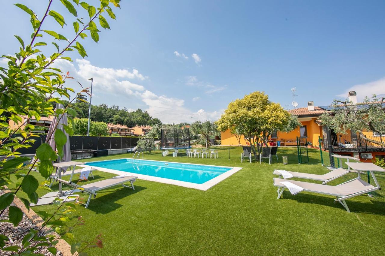 Villa Teresa Apt Lake Garda View - Happy Rentals Сояно дел Лаго Екстериор снимка
